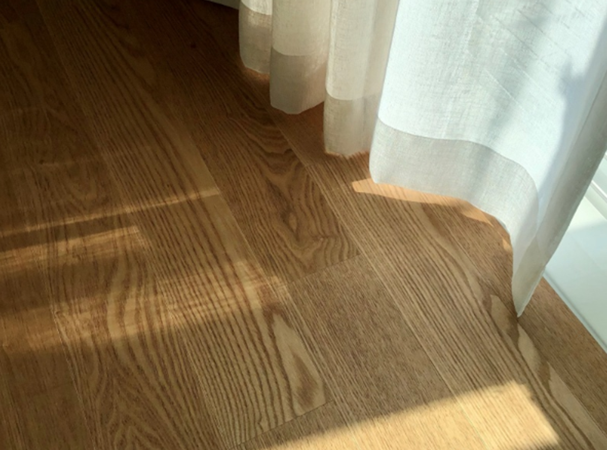 브러쉬 골드(BRUSH GOLD)